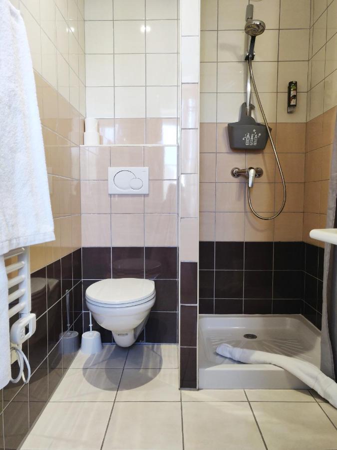 Logis Hotel Le Richelieu - Royan Atlantique Saujon Luaran gambar