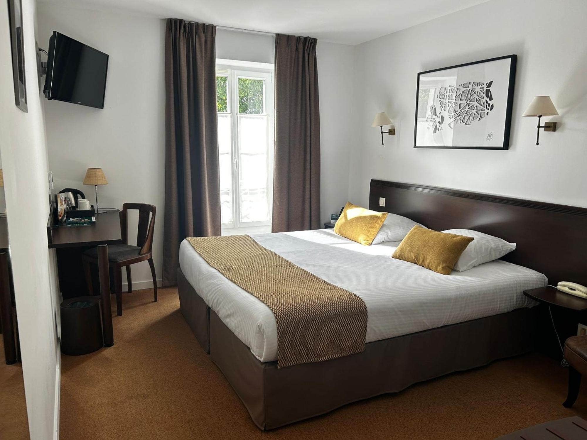 Logis Hotel Le Richelieu - Royan Atlantique Saujon Luaran gambar